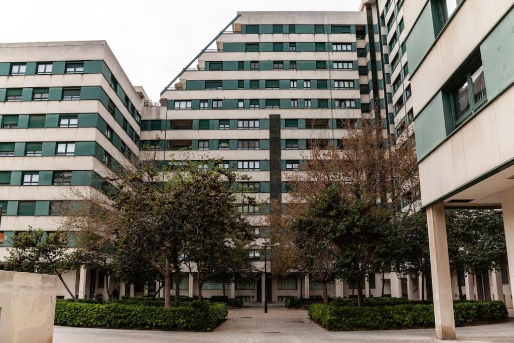 Valencia Las Artes Y Ciencias + Garaje + Netflix Kültér fotó